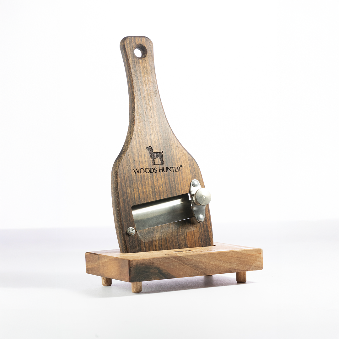 Affetta tartufi in legno